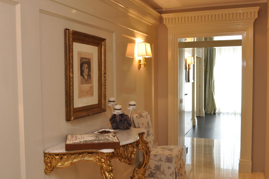 La Scelta Di Goethe - Luxury Suites Roma Exterior foto