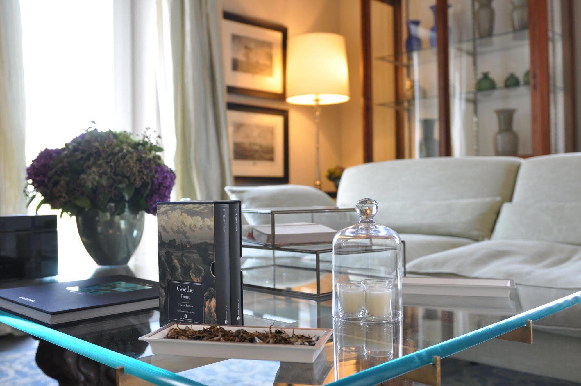 La Scelta Di Goethe - Luxury Suites Roma Exterior foto