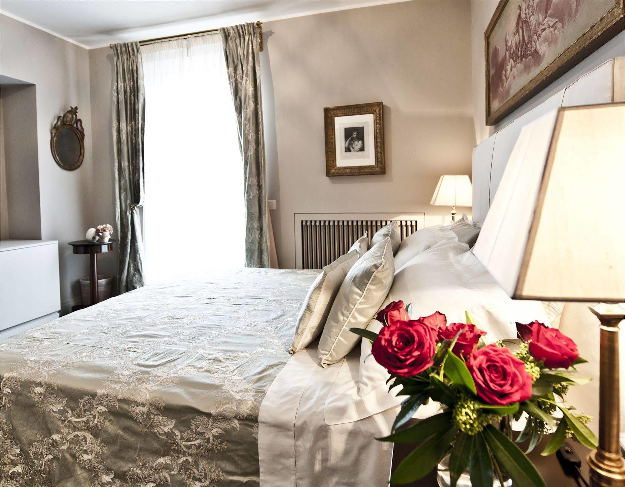 La Scelta Di Goethe - Luxury Suites Roma Exterior foto
